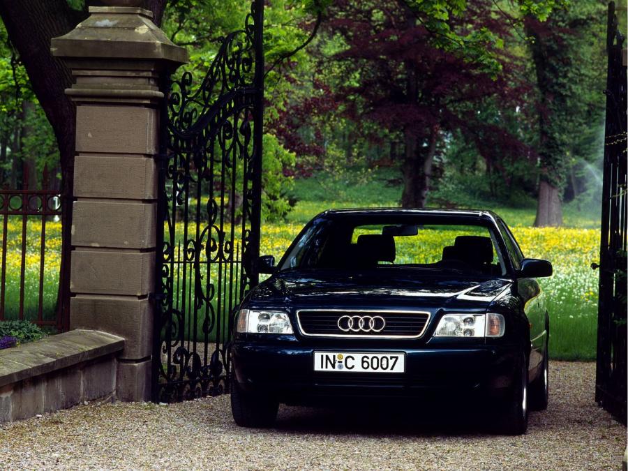 Audi A6 (4A, C4) 1994 года  (фото 7 из 11)
